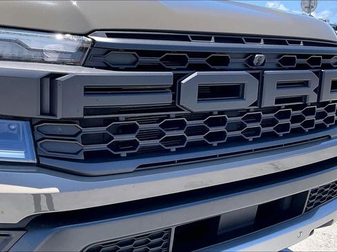 Used 2025 Ford Ranger Raptor AWD/4WD image 33