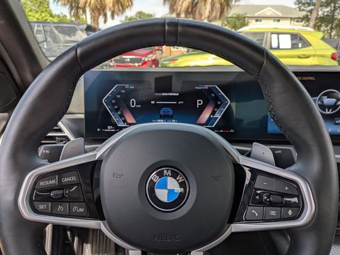 Used 2026 BMW 330i xDrive Sedan w/ M Sport Package AWD/4WD image 27