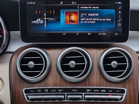 Used 2019 Mercedes-Benz C 300 Sedan image 17