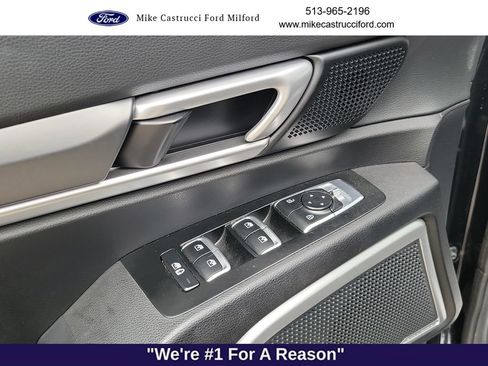 Used 2022 Kia Telluride S AWD/4WD image 18