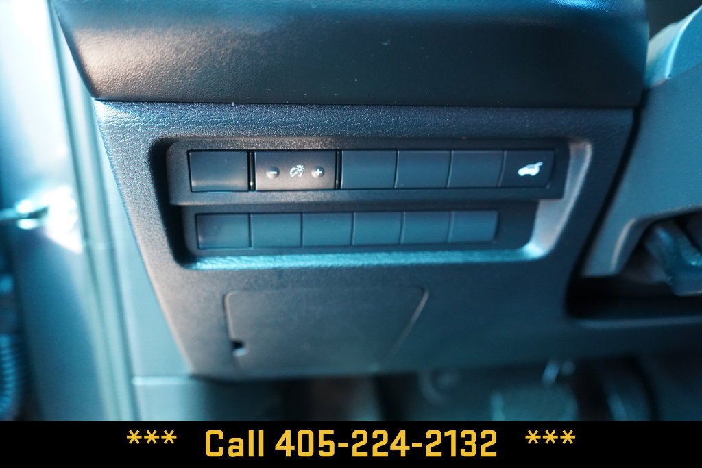 Used 2025 Mitsubishi Outlander SE FWD image 31