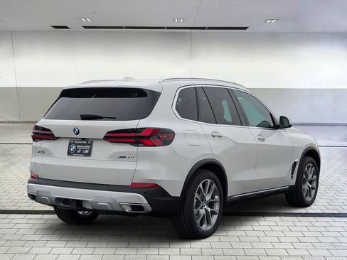 New 2026 BMW X5 xDrive40i image 5