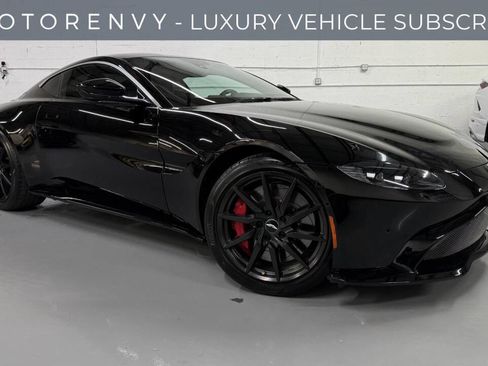 Used 2019 Aston Martin V8 Vantage Coupe RWD image 1