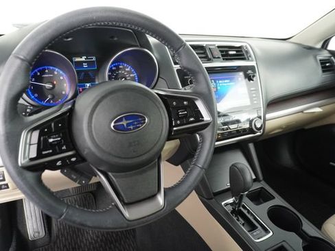 Used 2019 Subaru Outback 2.5i Limited AWD/4WD image 27