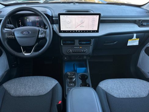 New 2026 Ford Maverick XLT w/ XLT Luxury Package FWD image 12