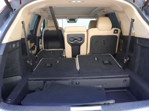 Used 2022 Acura MDX SH-AWD w/ Advance Package image 18