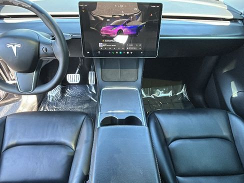 Used 2022 Tesla Model Y Performance AWD/4WD image 25