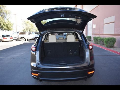 Used 2018 MAZDA CX-9 Touring image 25