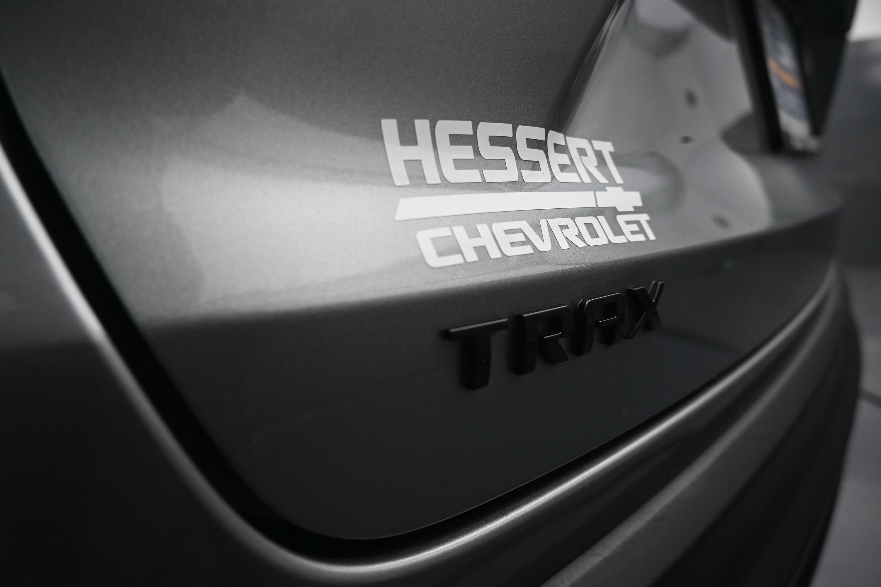 Used 2025 Chevrolet Trax RS w/ Driver Confidence Package FWD image 32