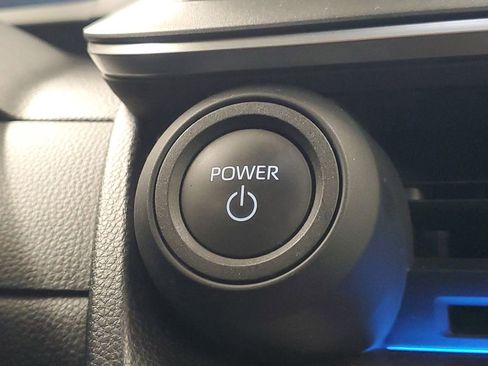 Used 2023 Toyota Prius XLE image 29