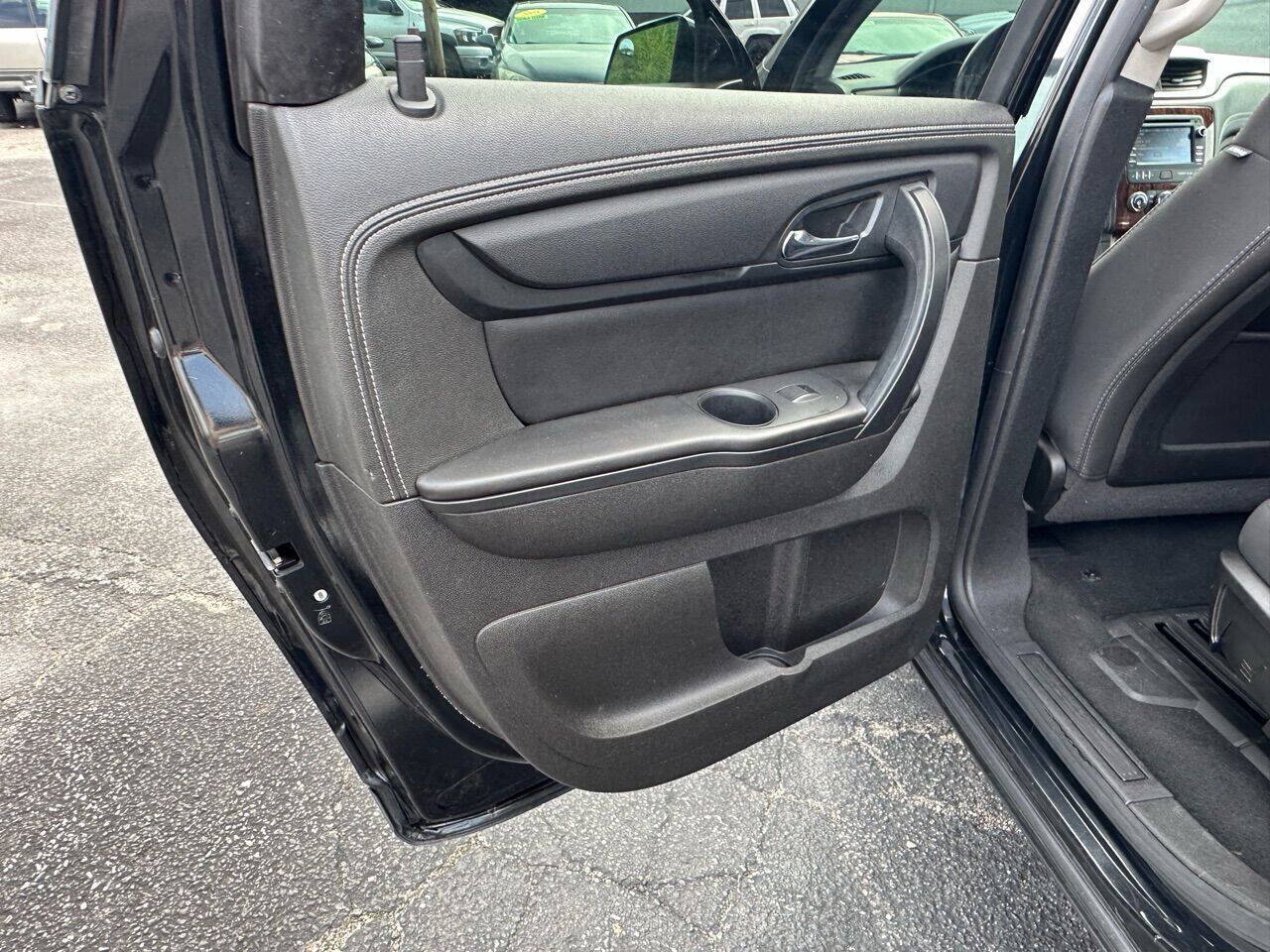 Used 2014 Chevrolet Traverse LT w/ All-Star Edition FWD image 21