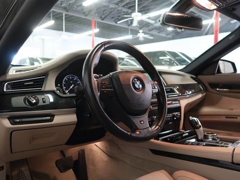 Used 2015 BMW 740i RWD image 27