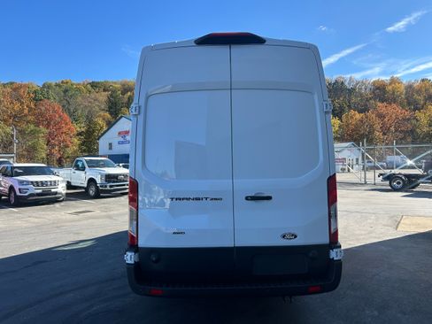 New 2026 Ford Transit 250 148 High Roof Extended AWD w/ Load Area Protection Package image 9
