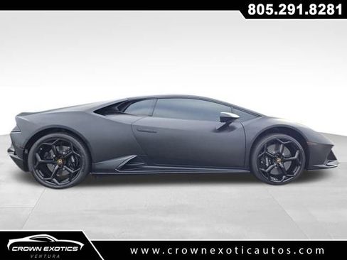 Used 2020 Lamborghini Huracan EVO image 8