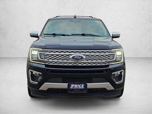 Used 2021 Ford Expedition Platinum image 2