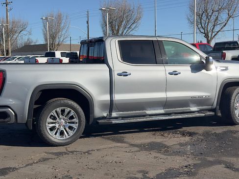 Used 2023 GMC Sierra 1500 Denali image 3