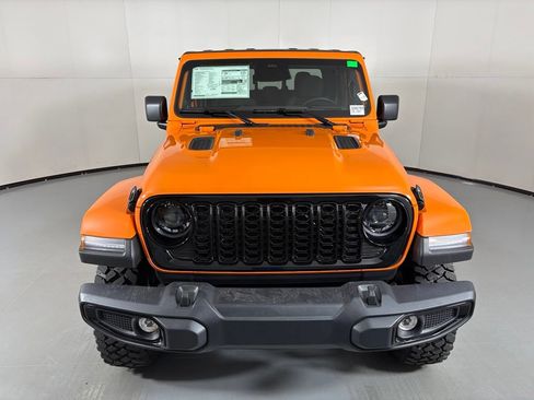 New 2026 Jeep Gladiator Mojave AWD/4WD image 3