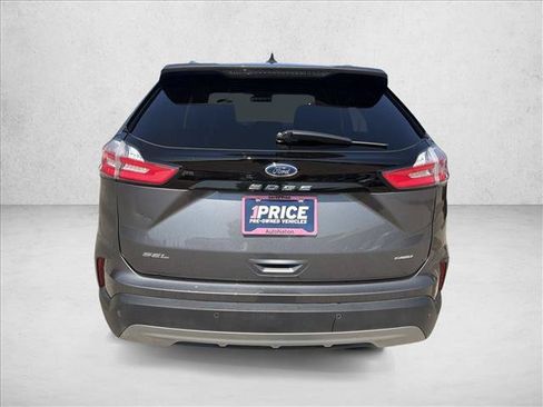 Used 2022 Ford Edge SEL w/ Convenience Package AWD/4WD image 4