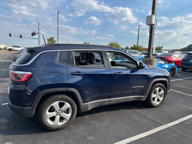 Used 2018 Jeep Compass Latitude FWD image 5