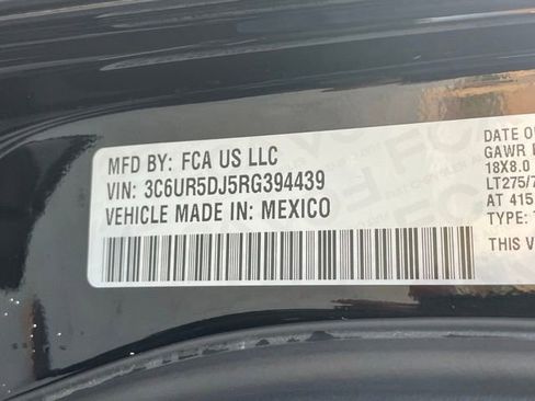 Used 2024 RAM 2500 Big Horn w/ Bed Utility Group image 32