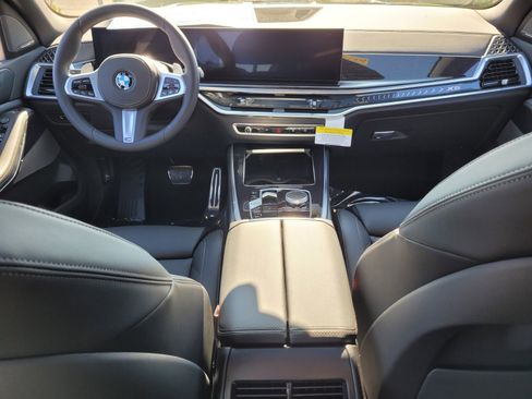 New 2026 BMW X5 xDrive40i w/ M Sport Package image 13