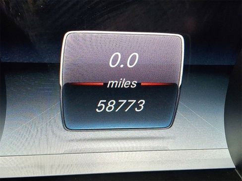 Used 2018 Mercedes-Benz E 300 E 300 image 13