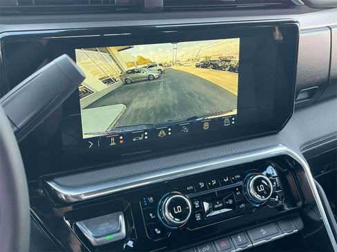 New 2026 GMC Sierra 2500 Denali w/ Denali Reserve Package image 29