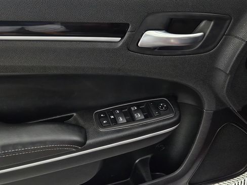 Used 2023 Chrysler 300 S RWD image 23