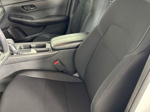 Used 2024 Nissan Sentra S FWD image 12