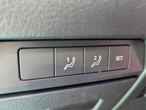 Certified 2023 MAZDA MAZDA3 s FWD image 32