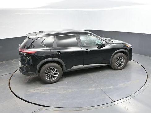 Used 2024 Nissan Rogue S AWD/4WD image 34