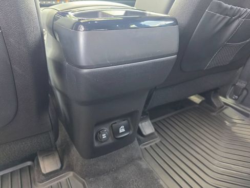 Used 2024 Kia Telluride SX Prestige X-Pro AWD/4WD image 34
