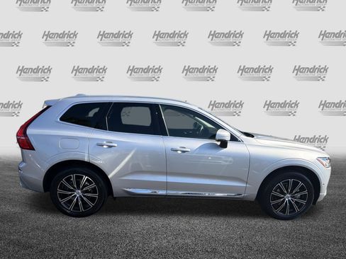 Used 2019 Volvo XC60 T5 Inscription w/ Protection Package Premier FWD image 11