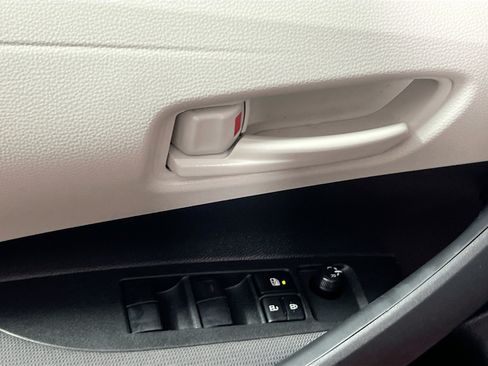 Used 2026 Toyota Corolla LE FWD image 16