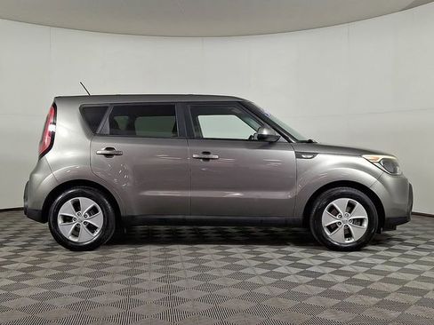 Used 2014 Kia Soul Base image 9