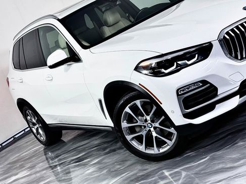 Used 2020 BMW X5 xDrive40i w/ Convenience Package AWD/4WD image 4