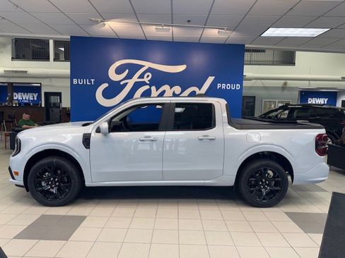 New 2026 Ford Maverick Lobo AWD/4WD image 2