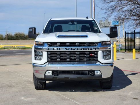 Used 2021 Chevrolet Silverado 3500 LT w/ Convenience Package AWD/4WD image 2
