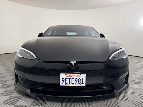 Used 2022 Tesla Model S image 9