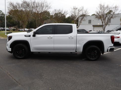 Used 2025 GMC Sierra 1500 Elevation image 6