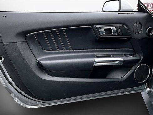 Used 2023 Ford Mustang Premium image 18