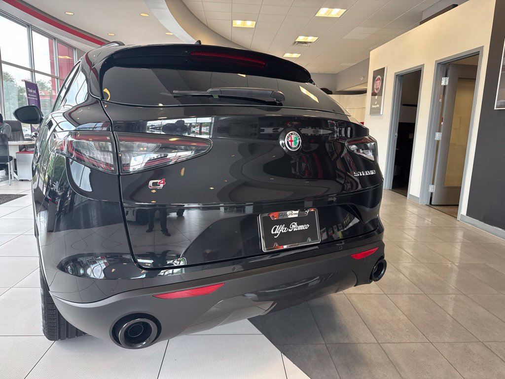 New 2026 Alfa Romeo Stelvio Sprint AWD/4WD image 10
