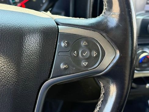 Used 2018 Chevrolet Silverado 1500 LT w/ All Star Edition AWD/4WD image 18
