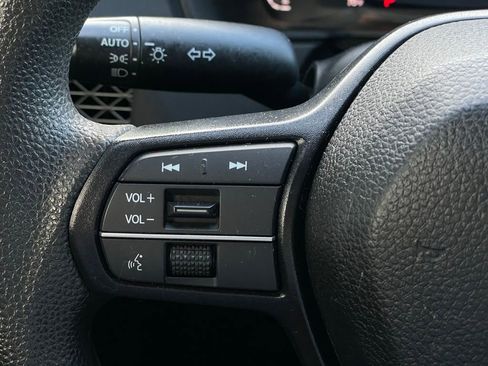 Certified 2025 Honda Accord SE image 15