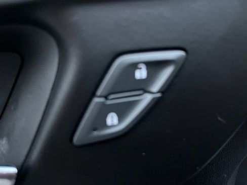 Used 2023 Chevrolet Malibu LS image 12