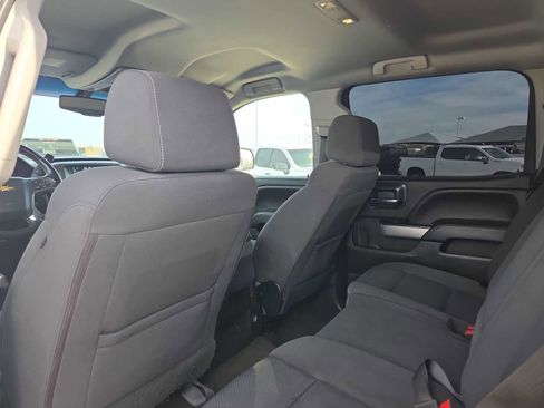 Used 2018 Chevrolet Silverado 1500 LT w/ Texas Edition image 11