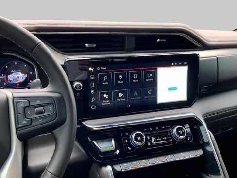 Certified 2025 GMC Sierra 1500 Denali w/ Denali Reserve Package AWD/4WD image 7