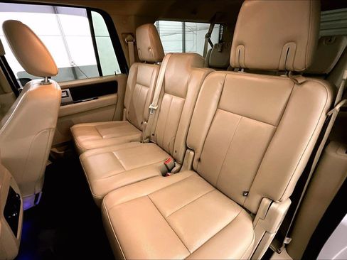 Used 2015 Ford Expedition EL XLT w/ Equipment Group 202A image 26