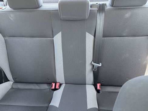 Used 2013 Ford Focus SE FWD image 21