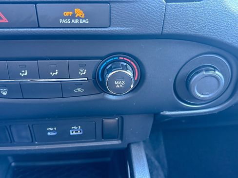 Used 2022 Nissan Frontier S image 31